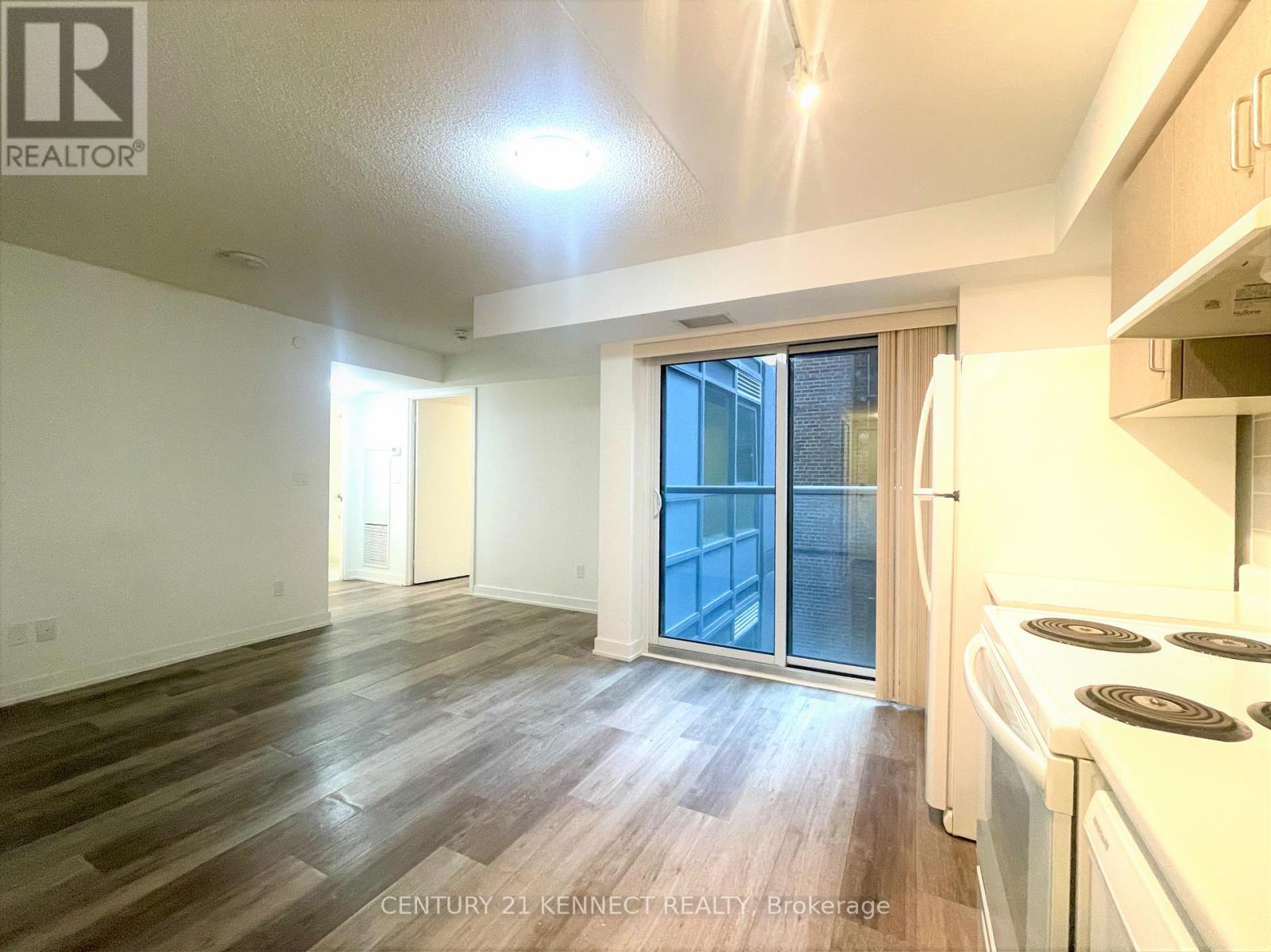 402r - 231 College Street, Toronto, Ontario  M5T 1R4 - Photo 4 - C12642838