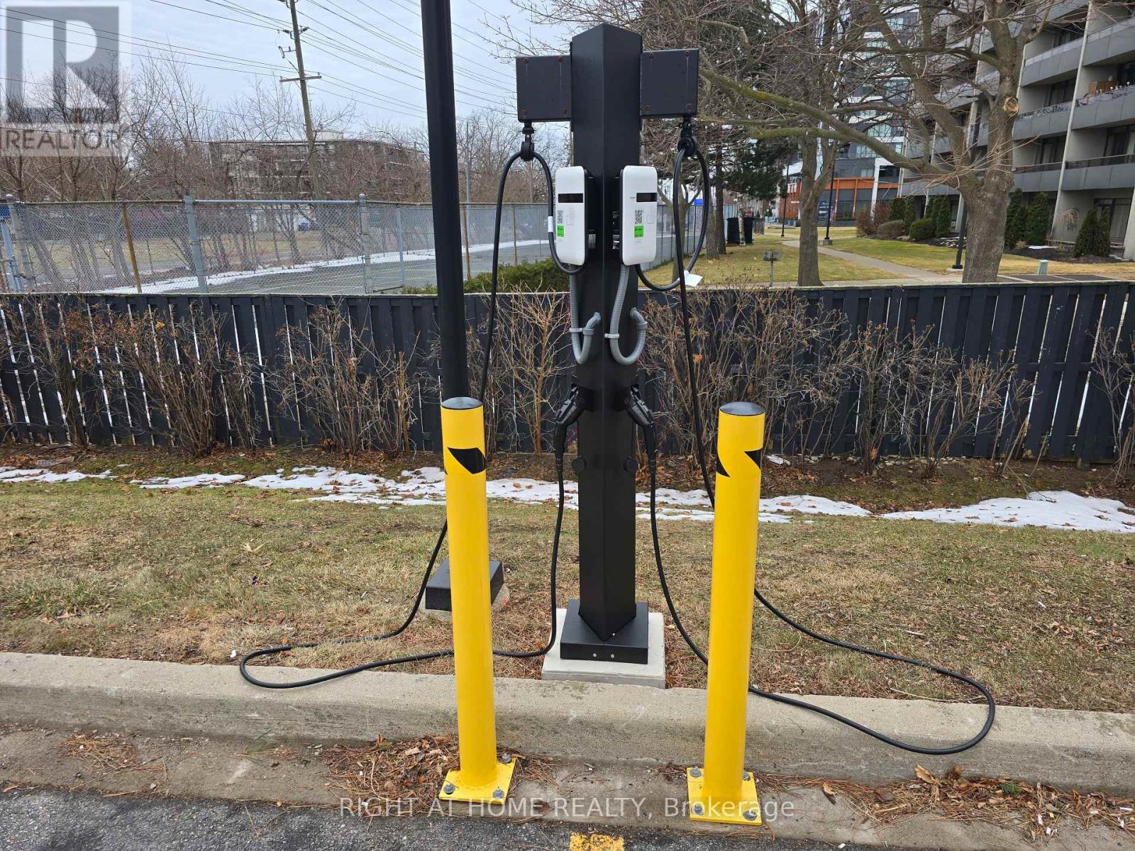 1714 - 1276 Maple Crossing Boulevard, Burlington, Ontario  L7S 2J9 - Photo 33 - W12851314