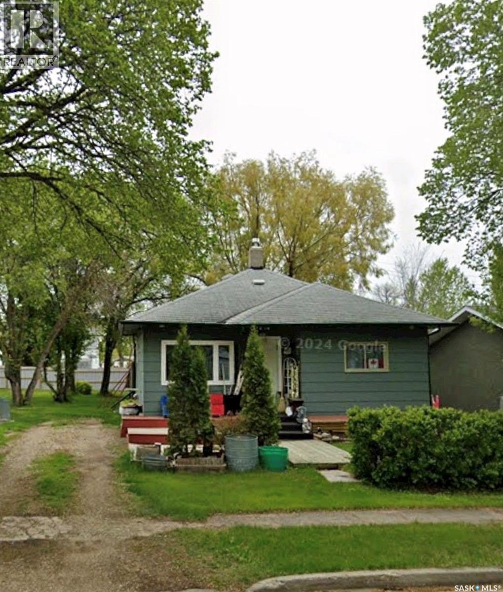154 Taylor Street, Kamsack, Saskatchewan  S0A 1S0 - Photo 2 - SK029593