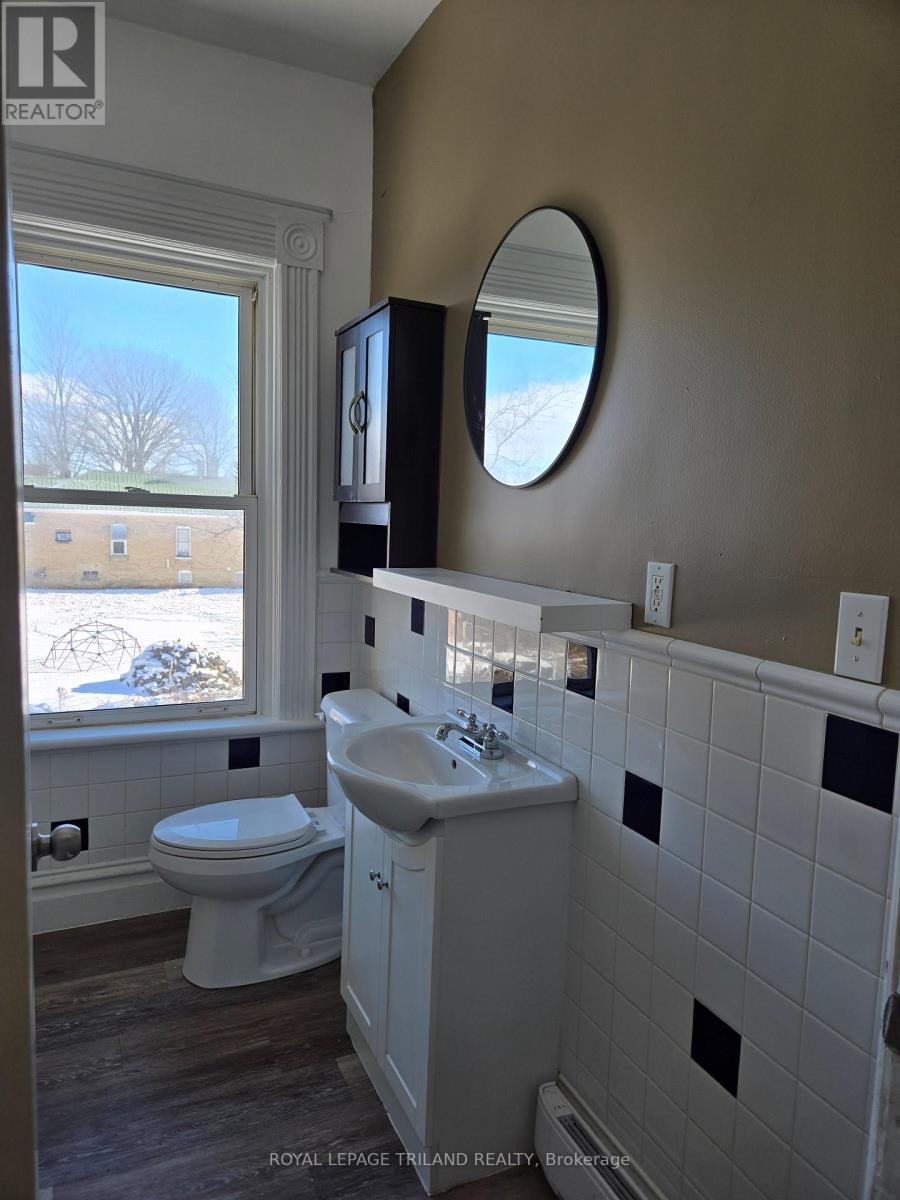 55 Main Street S, Lambton Shores, Ontario  N0N 1J0 - Photo 11 - X12855996