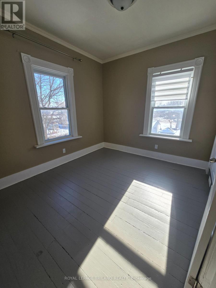 55 Main Street S, Lambton Shores, Ontario  N0N 1J0 - Photo 12 - X12855996