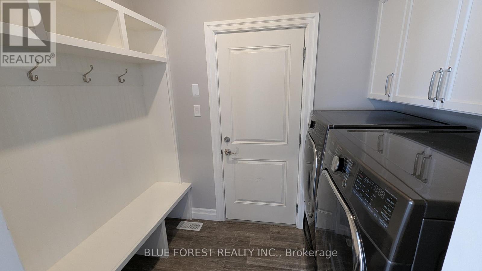 11 - 273 Riddell Street, Woodstock, Ontario  N4S 0C8 - Photo 12 - X12856068