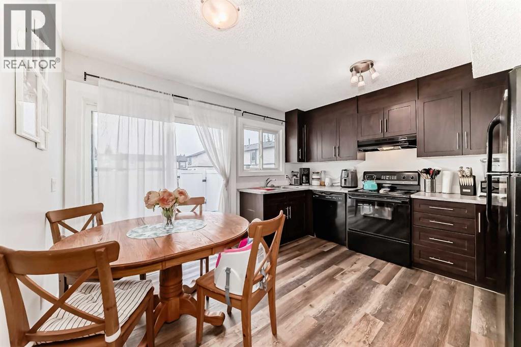 1227 137 Avenue Se, Calgary, Alberta  T2J 6N5 - Photo 2 - A2289554