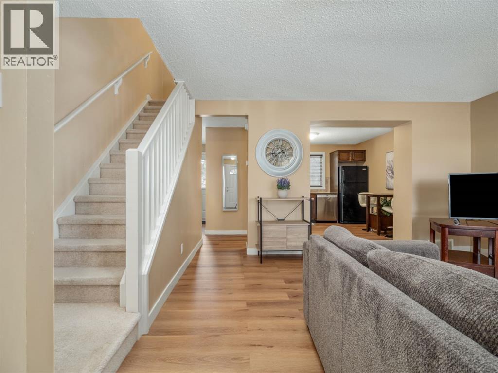 6, 275 Columbia Boulevard W, Lethbridge, Alberta  T1K 4B8 - Photo 5 - A2289931