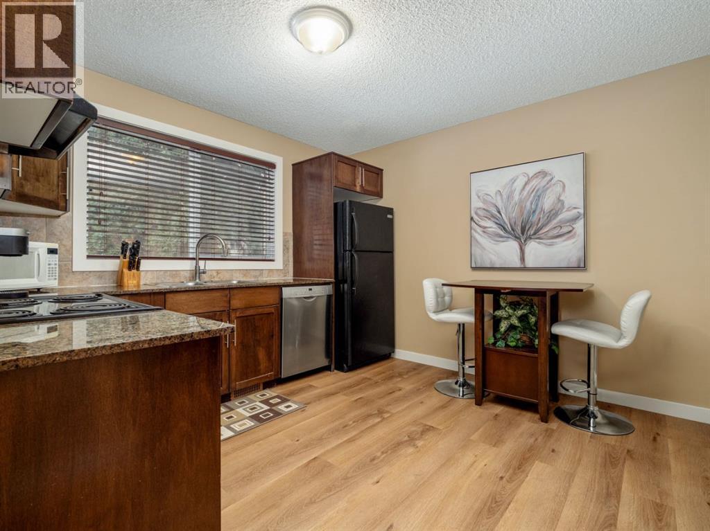 6, 275 Columbia Boulevard W, Lethbridge, Alberta  T1K 4B8 - Photo 12 - A2289931