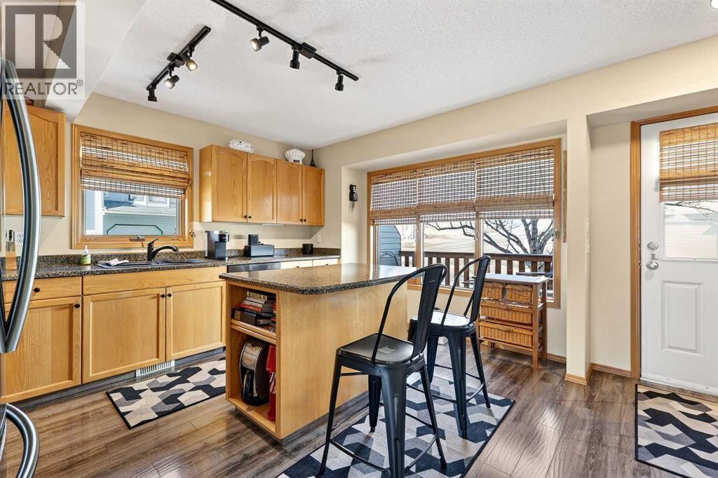 66 Patina View Sw, Calgary, Alberta  T3H 3R4 - Photo 6 - A2289961