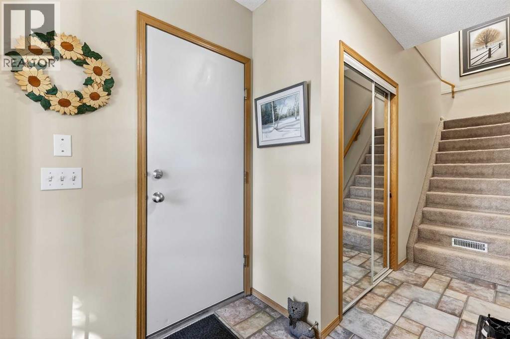 66 Patina View Sw, Calgary, Alberta  T3H 3R4 - Photo 5 - A2289961