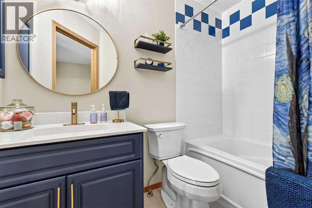 66 Patina View Sw, Calgary, Alberta  T3H 3R4 - Photo 32 - A2289961