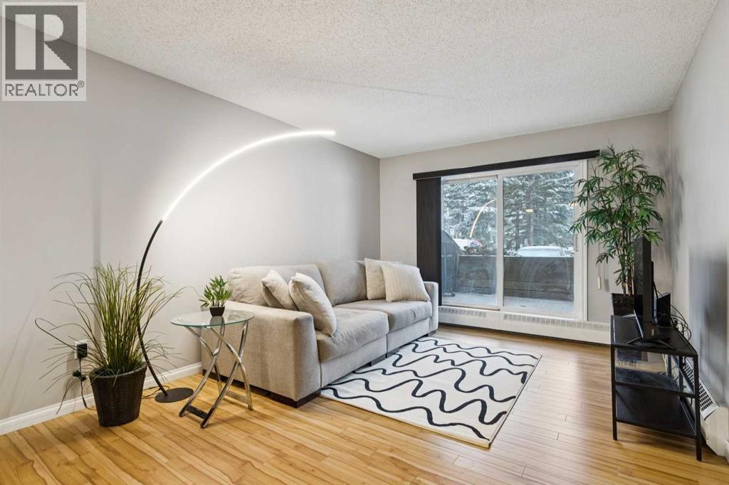 102, 21 Dover Point Se, Calgary, Alberta  T2B 3K4 - Photo 6 - A2290799