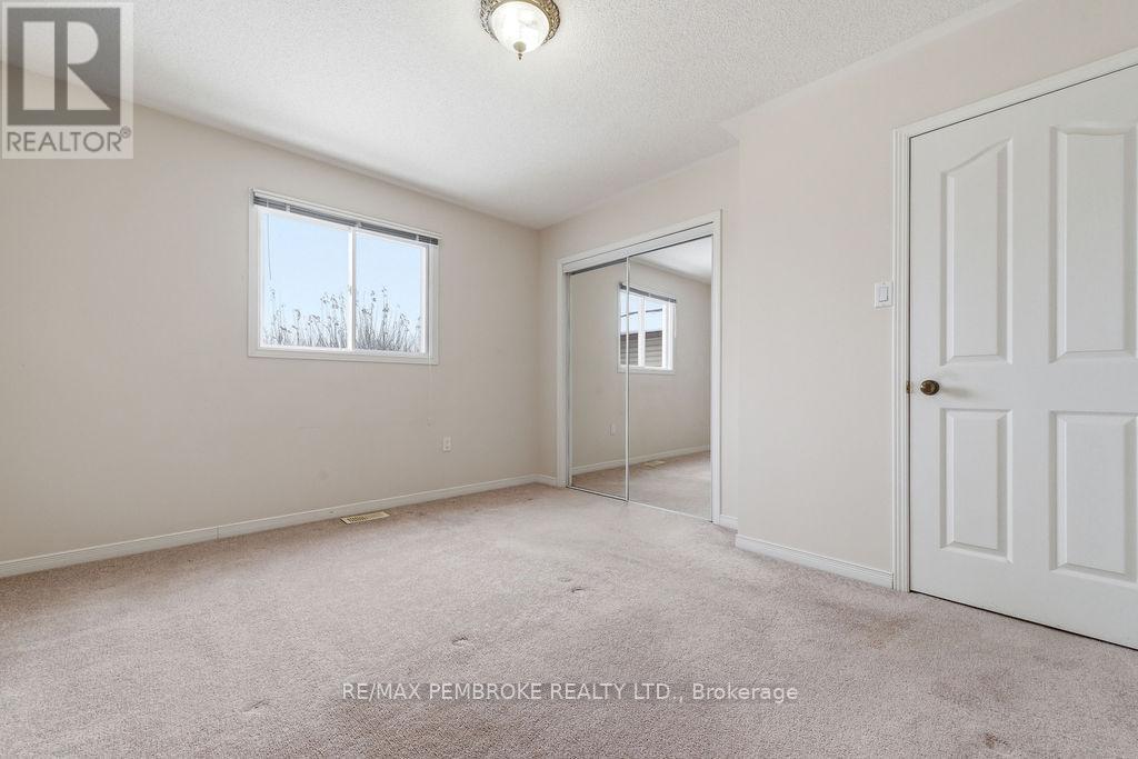 614 Weston Street, Pembroke, Ontario  K8A 3Y7 - Photo 17 - X12856040