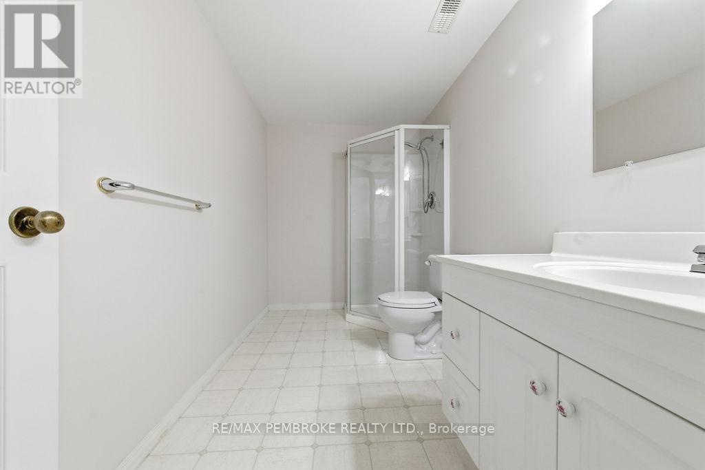 614 Weston Street, Pembroke, Ontario  K8A 3Y7 - Photo 24 - X12856040