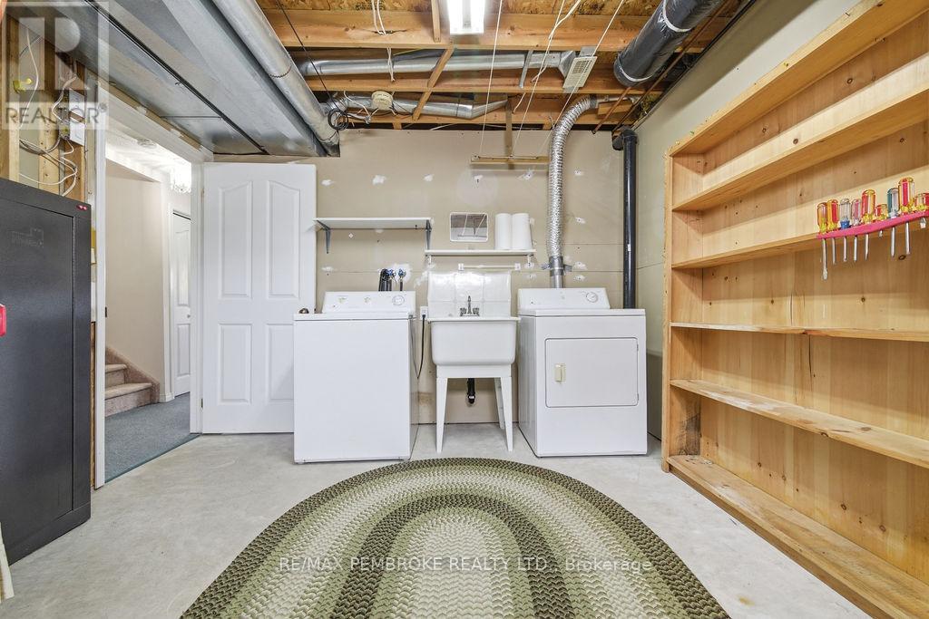 614 Weston Street, Pembroke, Ontario  K8A 3Y7 - Photo 27 - X12856040