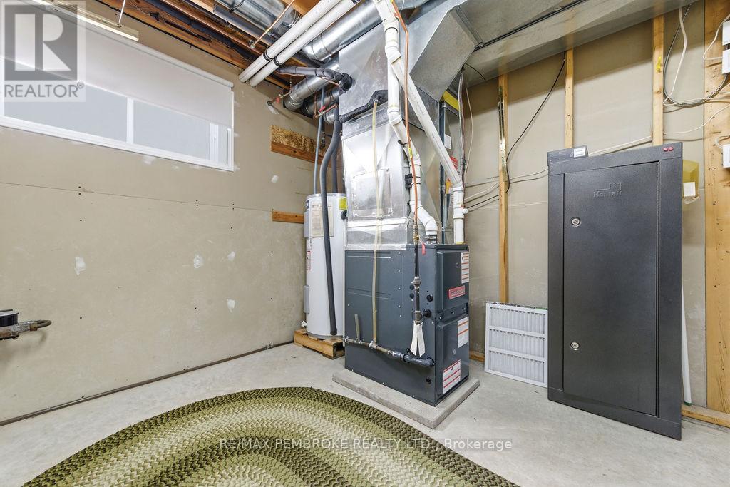 614 Weston Street, Pembroke, Ontario  K8A 3Y7 - Photo 29 - X12856040