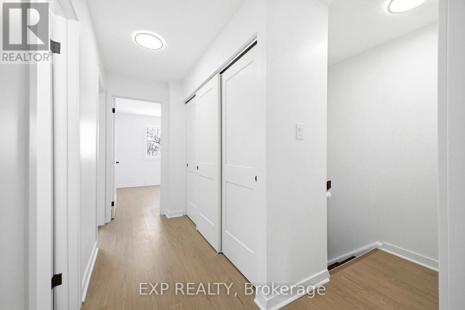 74 Shearer Crescent, Ottawa, Ontario  K2L 3N1 - Photo 16 - X12856006