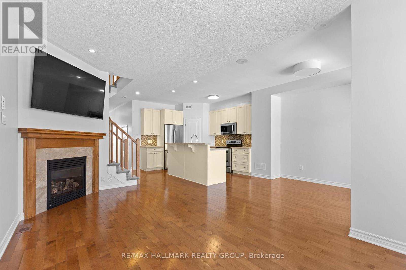 117 Abetti Ridge, Ottawa, Ontario  K2J 0Y6 - Photo 9 - X12856024