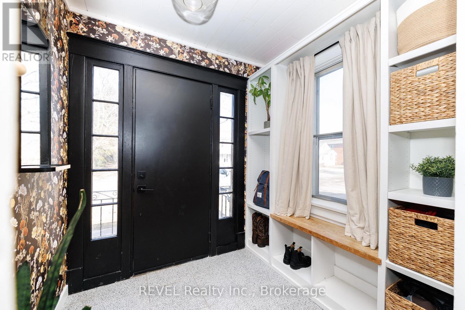 165 Main Street, St. Catharines, Ontario  L2N 4V6 - Photo 7 - X12856038