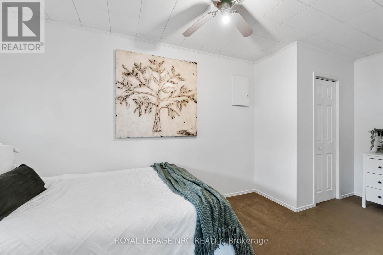 4049 Victoria Road, Fort Erie (Crystal Beach), Ontario  L0S 1B0 - Photo 16 - X12856100