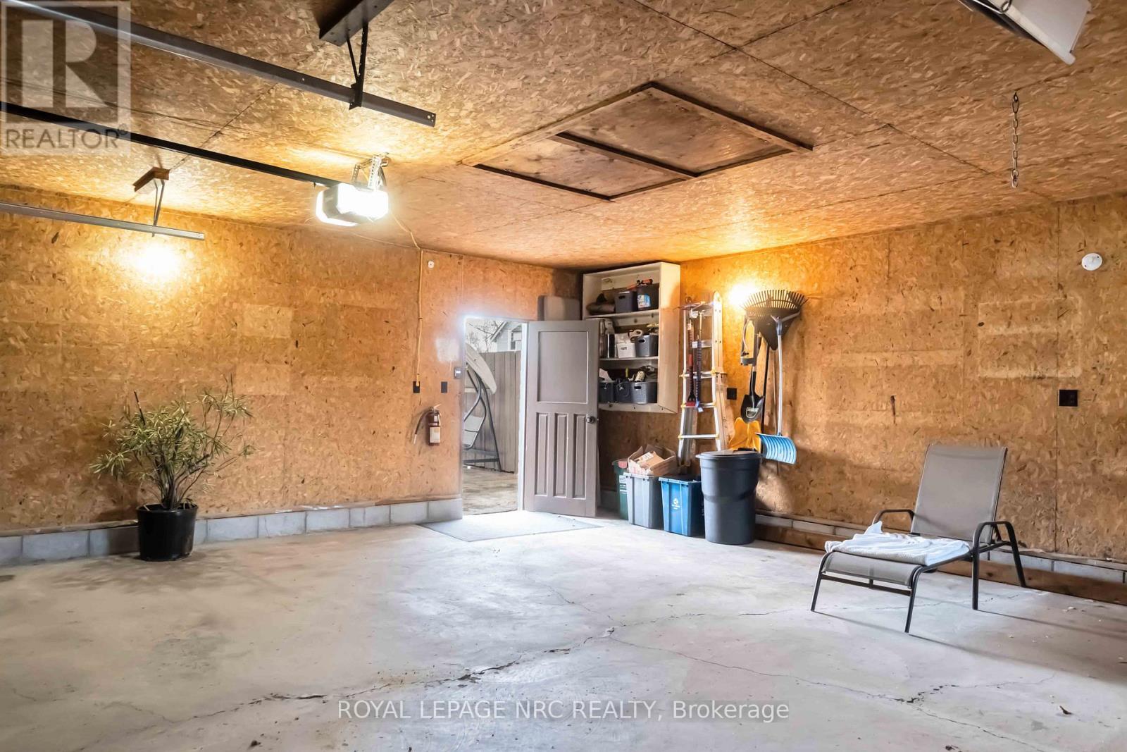 4049 Victoria Road, Fort Erie (Crystal Beach), Ontario  L0S 1B0 - Photo 35 - X12856100