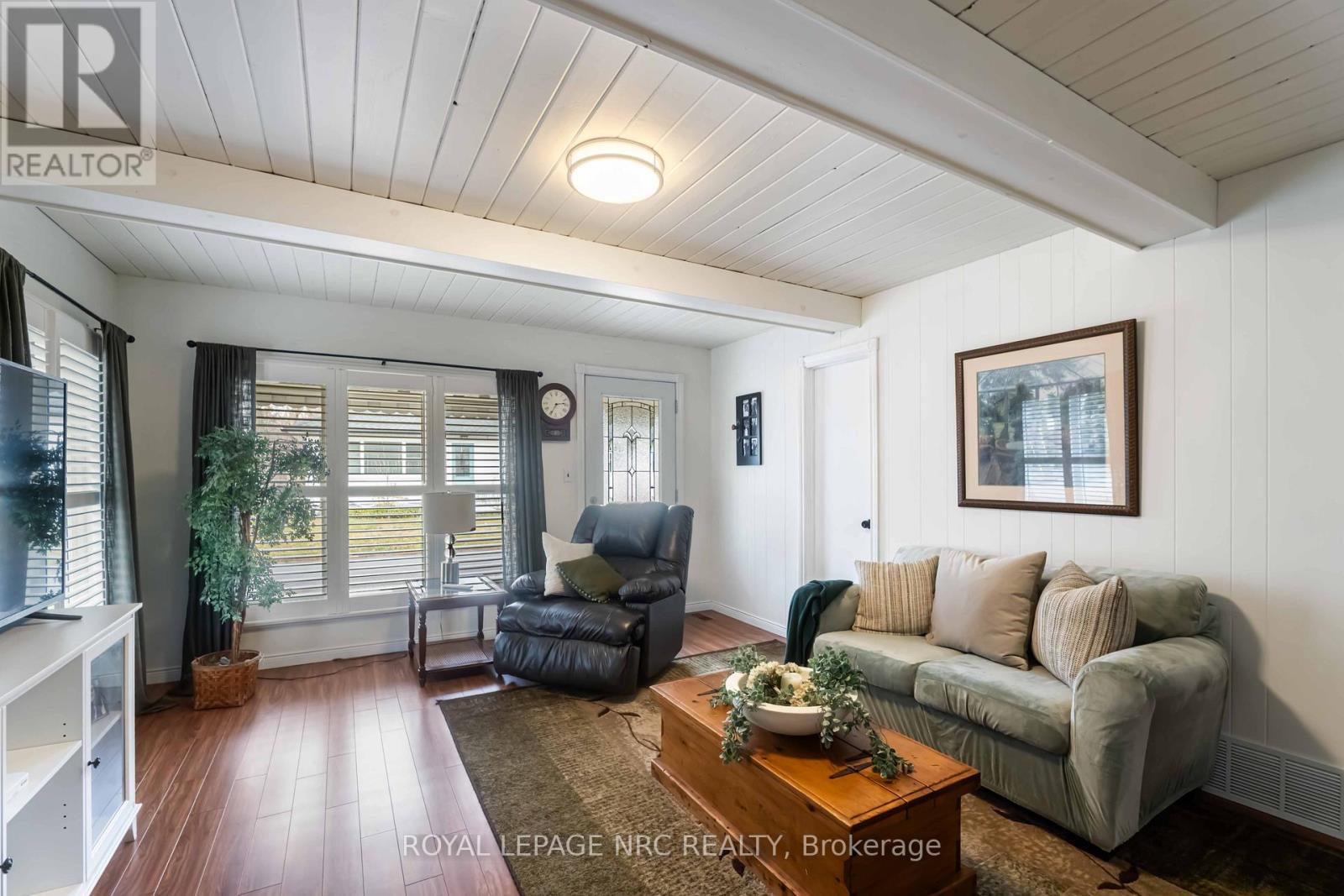 4049 Victoria Road, Fort Erie (Crystal Beach), Ontario  L0S 1B0 - Photo 8 - X12856100