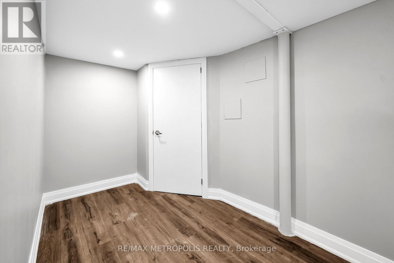 Bsmt - 48 Billingsgate Crescent, Ajax, Ontario  L1S 2R8 - Photo 3 - E12824458