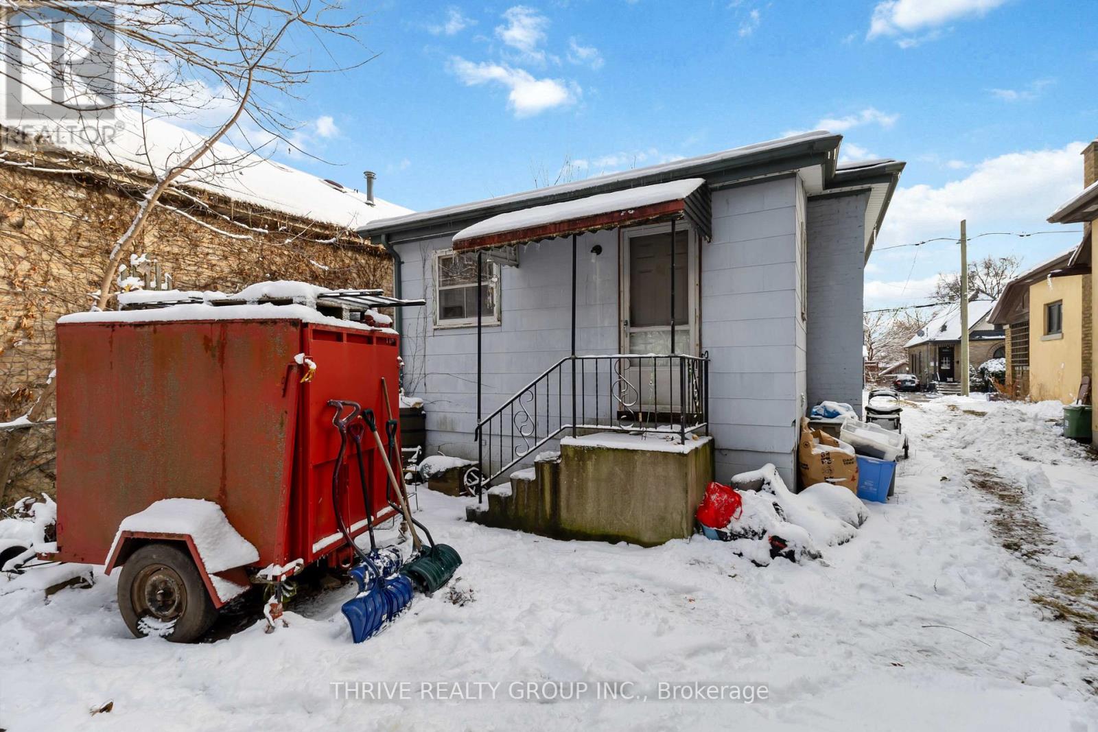 Photo 5 of 11 for 900 Dufferin Avenue