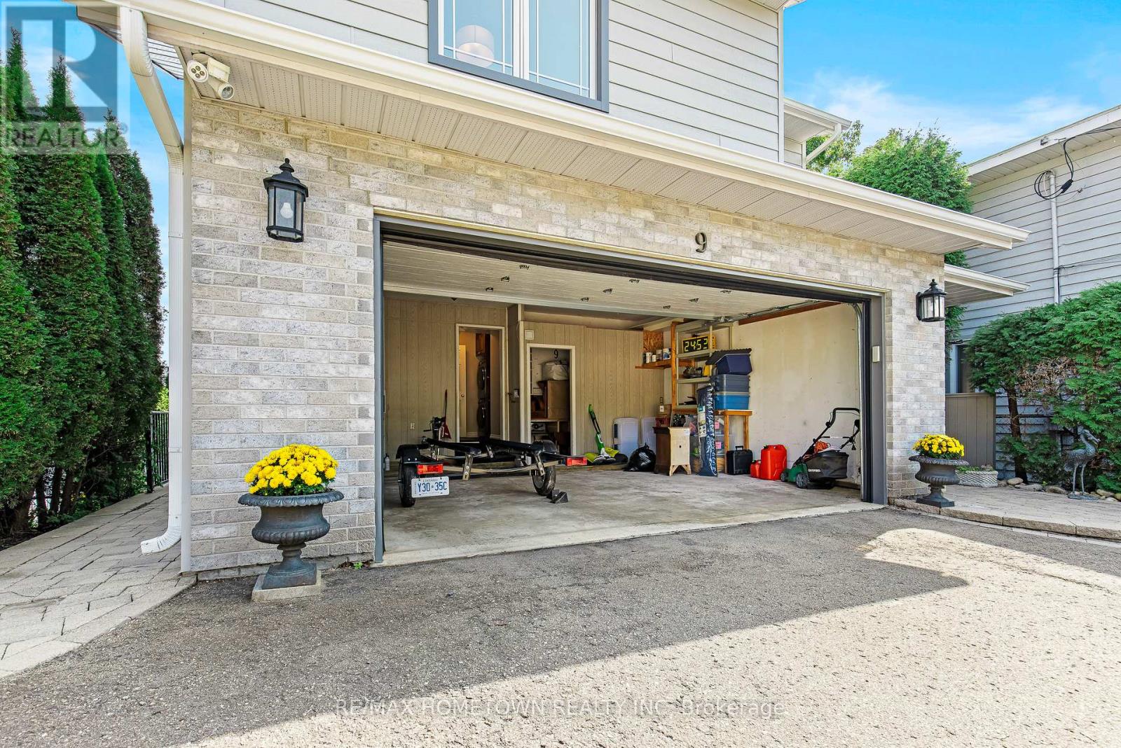 9 Bayview Road, Brockville, Ontario  K6V 5S2 - Photo 39 - X12856124