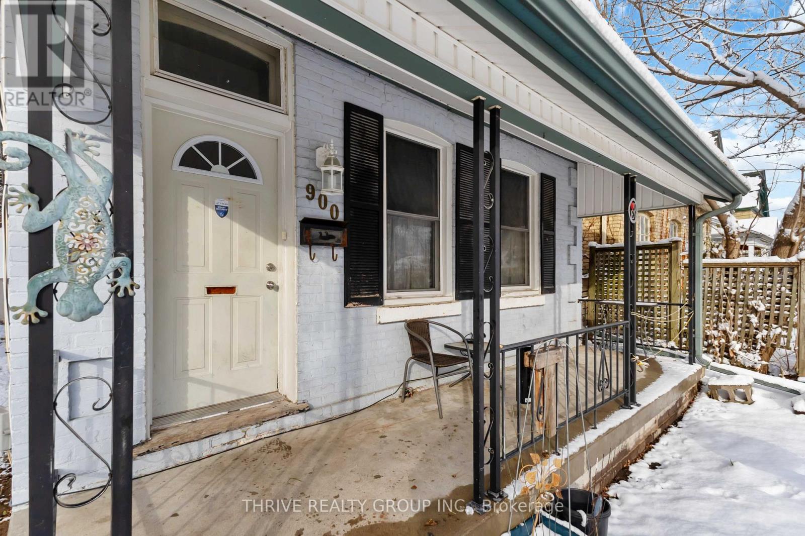 900 Dufferin Avenue, London East, Ontario  N5W 3K2 - Photo 3 - X12610594