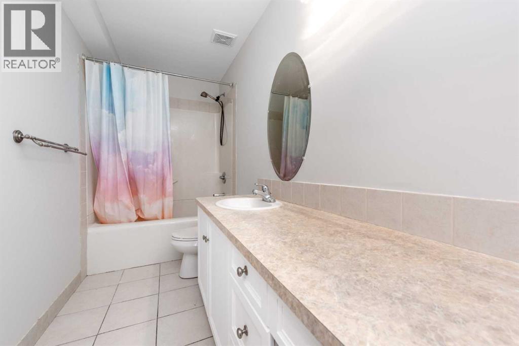 83 Cranleigh Common Se, Calgary, Alberta  T3M 1G7 - Photo 38 - A2280052