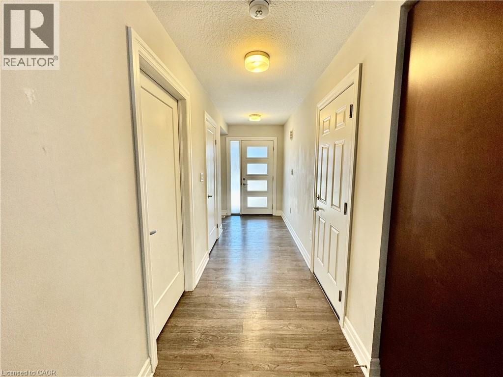 43 Nieson Street, Cambridge, Ontario  N1R 0B9 - Photo 4 - 40809496