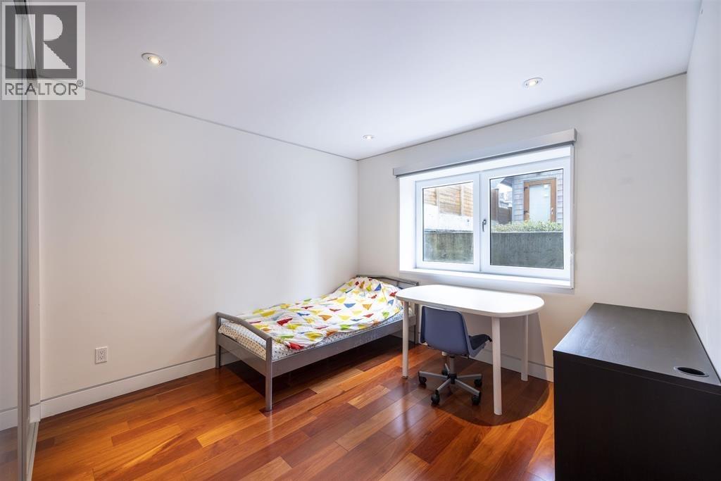 4467 W 7th Ave Vancouver, Vancouver, British Columbia  V6R 1X1 - Photo 4 - R3097064