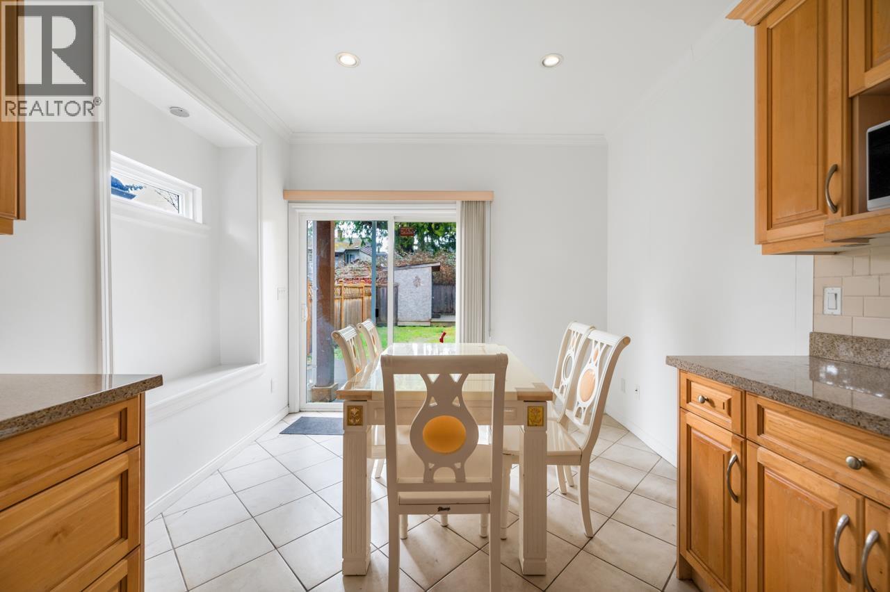 5898 Rumble Street, Burnaby, British Columbia  V5J 2C6 - Photo 13 - R3096915