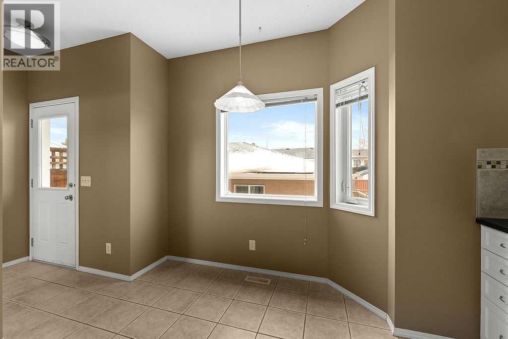 215 Strathcona Circle, Strathmore, Alberta  T1P 0B1 - Photo 10 - A2282289