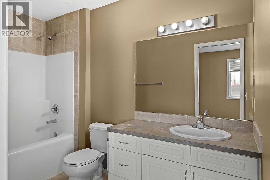 215 Strathcona Circle, Strathmore, Alberta  T1P 0B1 - Photo 20 - A2282289