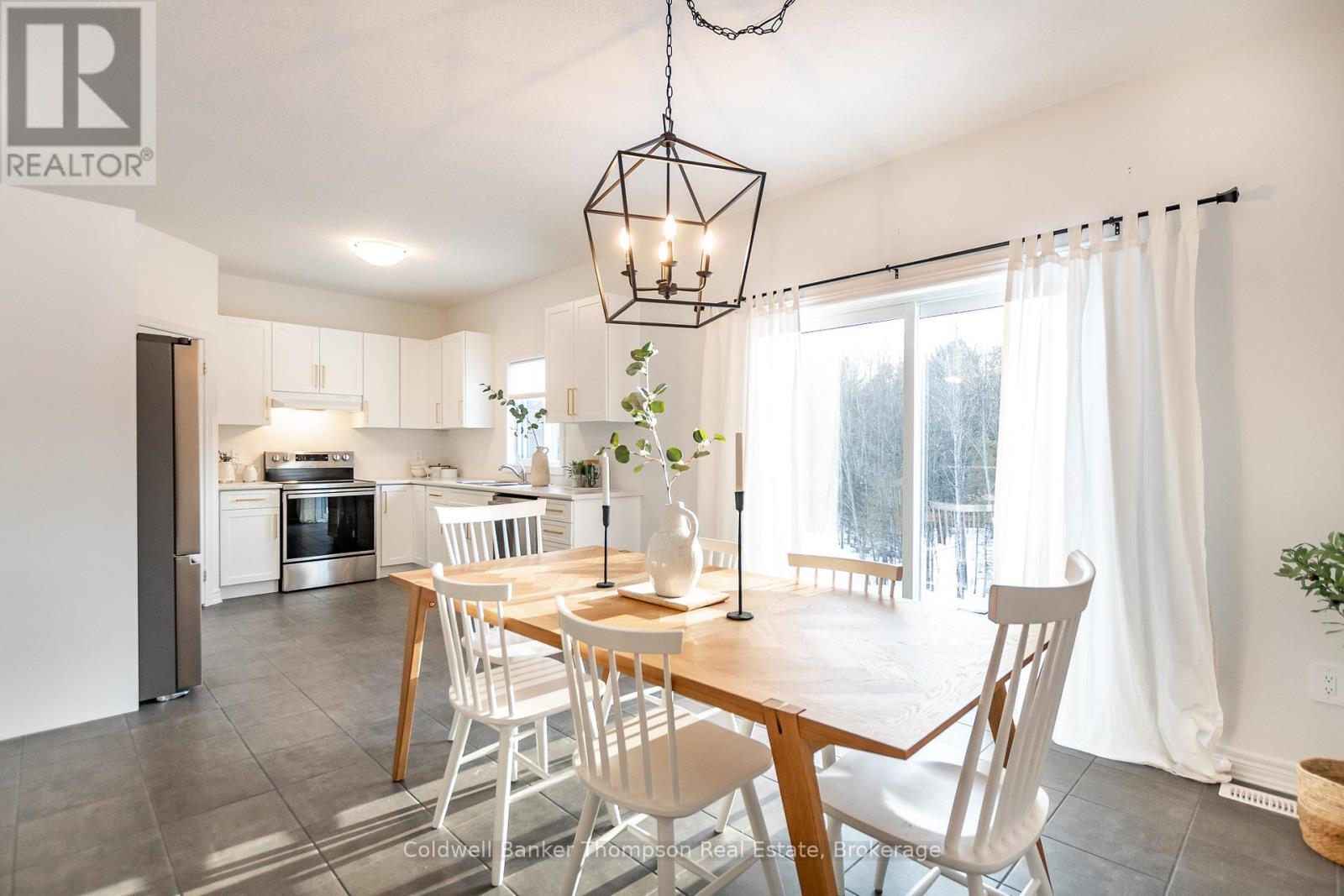 14 Eaglecrest Avenue, Huntsville, Ontario  P1H 0G5 - Photo 10 - X12856018