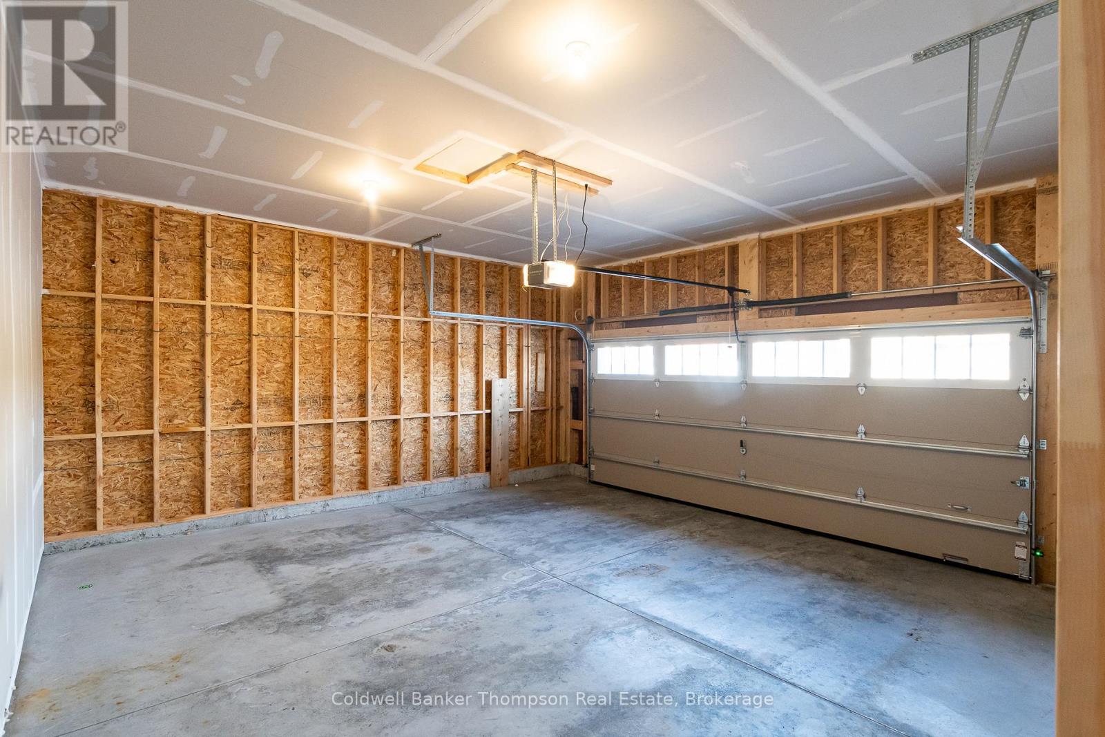 14 Eaglecrest Avenue, Huntsville, Ontario  P1H 0G5 - Photo 29 - X12856018