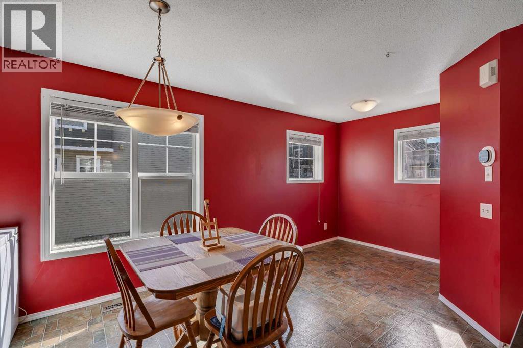 320 Elgin Gardens Se, Calgary, Alberta  T2Z 4T5 - Photo 14 - A2290036