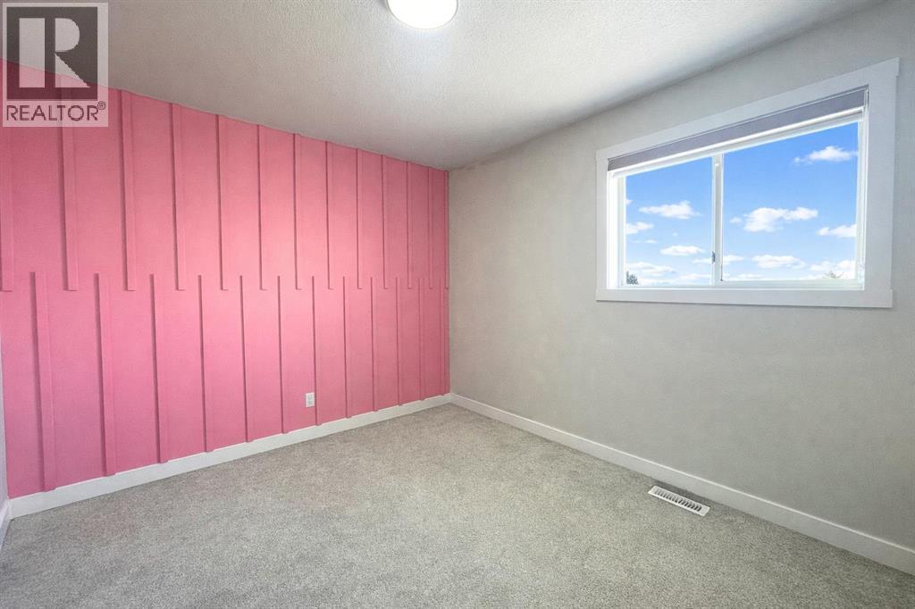 902 Applewood Drive Se, Calgary, Alberta  T2A 7P2 - Photo 21 - A2290906