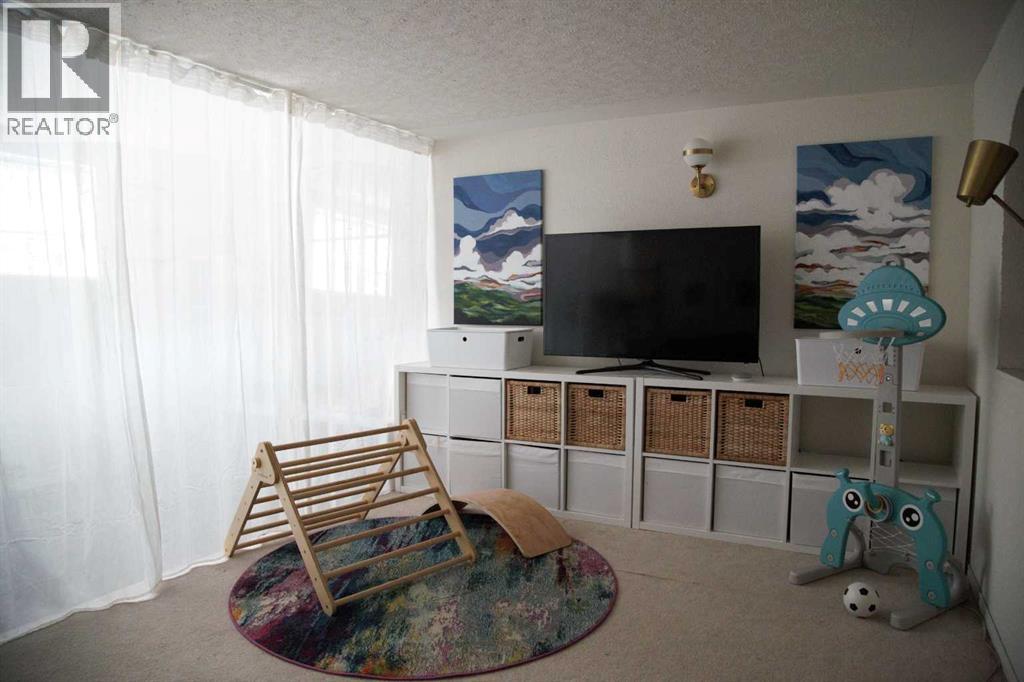 64 Hartford Road Nw, Calgary, Alberta  T2K 2A5 - Photo 19 - A2291080