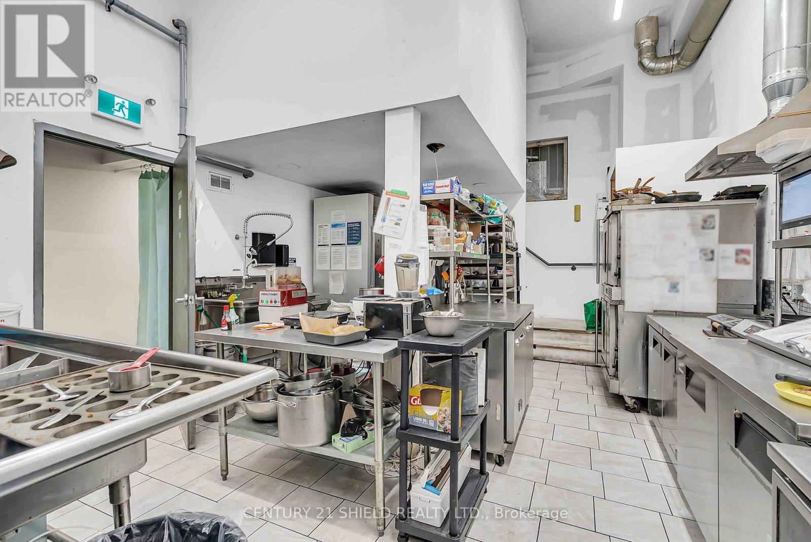 116 Pitt Street, Cornwall, Ontario  K6J 3P4 - Photo 17 - X12856122