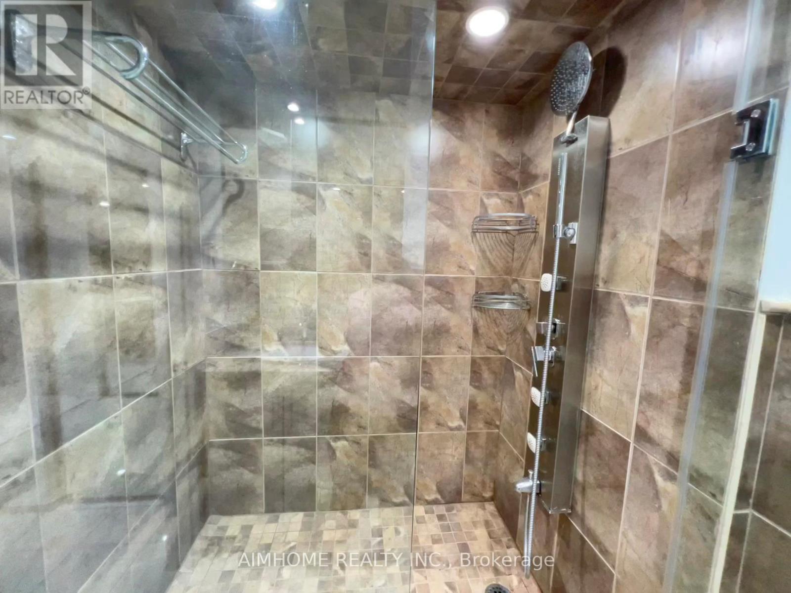 207 - 33 University Avenue, Toronto, Ontario  M5J 2S7 - Photo 7 - C12856084