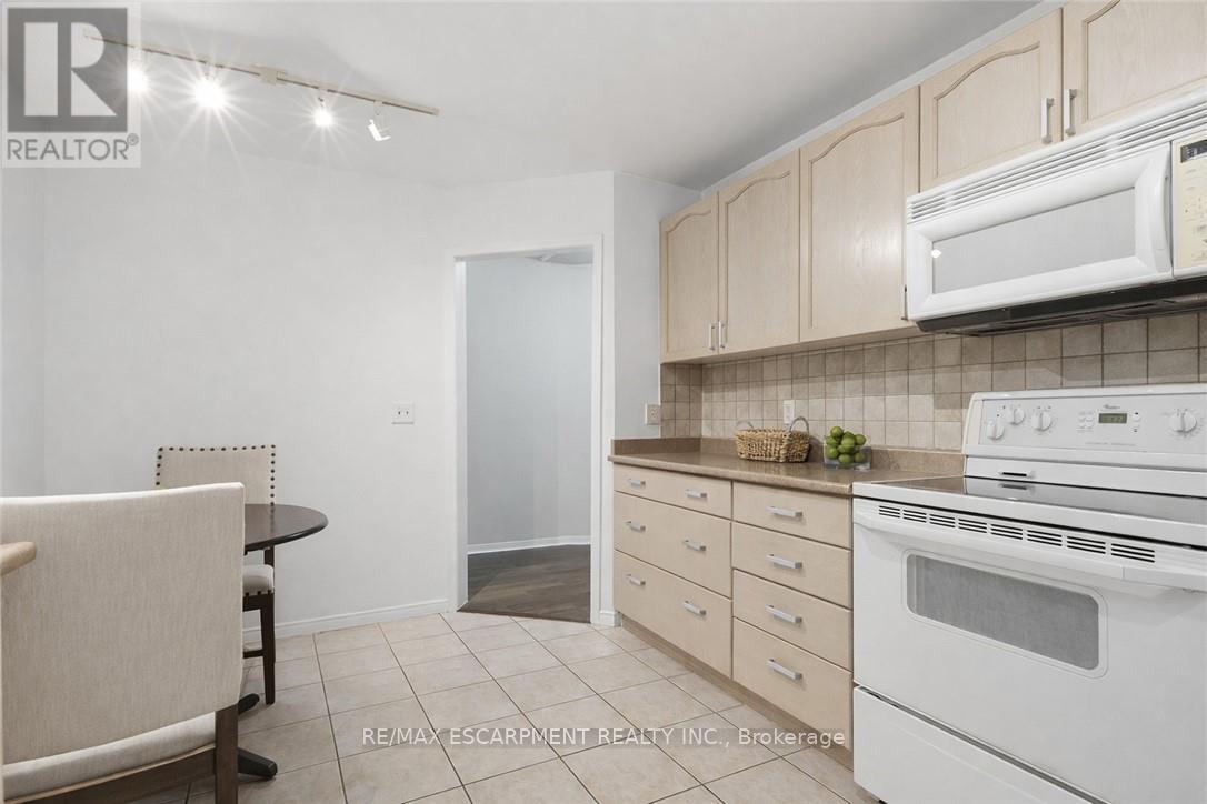 208 - 2085 Amherst Heights Drive, Burlington (Brant Hills), Ontario  L7P 5C2 - Photo 15 - W12706320