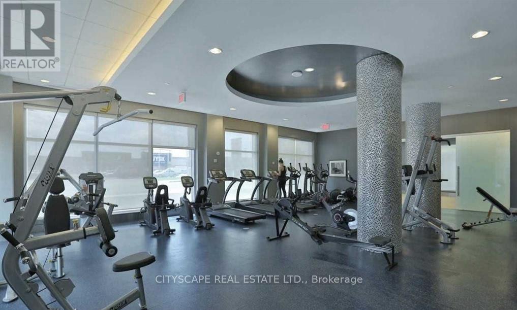 1302 - 65 Speers Road, Oakville, Ontario  L6K 0J1 - Photo 9 - W12855232