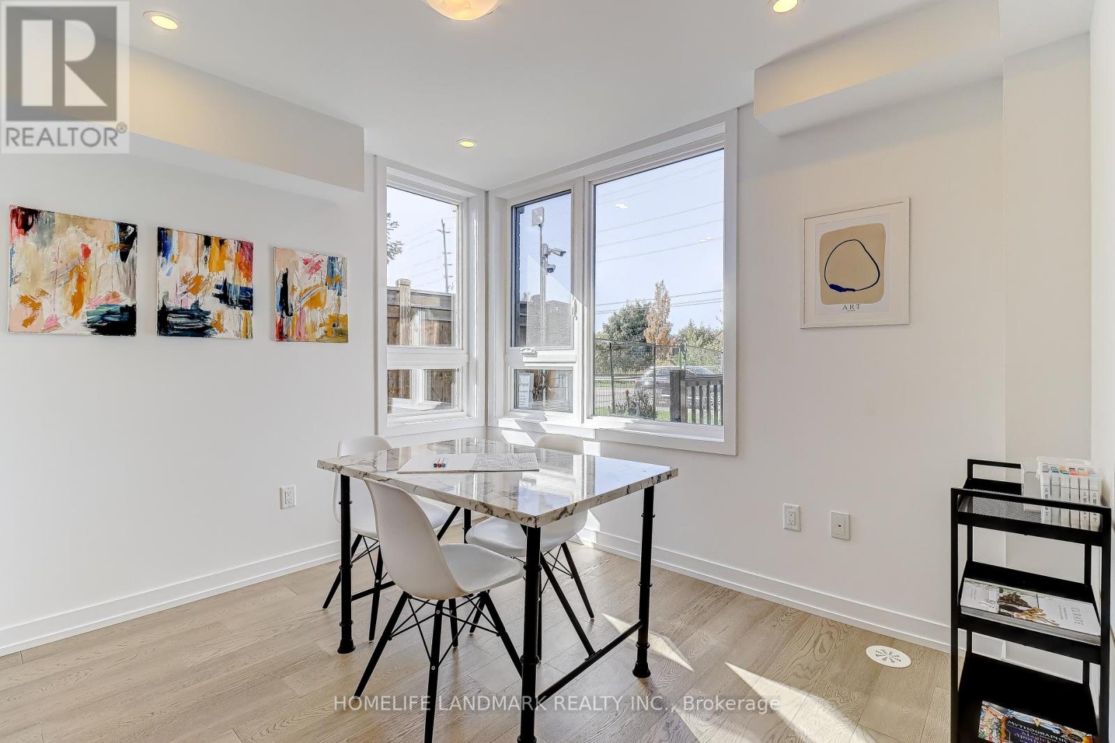 77 Jefferson Side Road, Richmond Hill, Ontario  L4E 1M1 - Photo 19 - N12856126