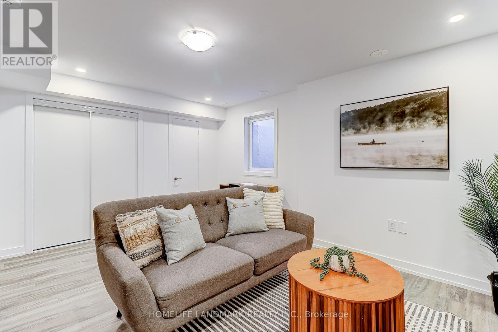 77 Jefferson Side Road, Richmond Hill, Ontario  L4E 1M1 - Photo 23 - N12856126