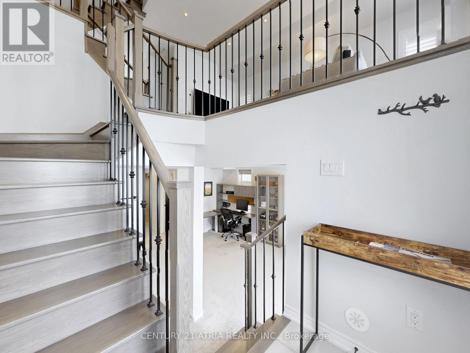 46 Campobello Street, Vaughan (Patterson), Ontario  L6A 5B3 - Photo 24 - N12856128