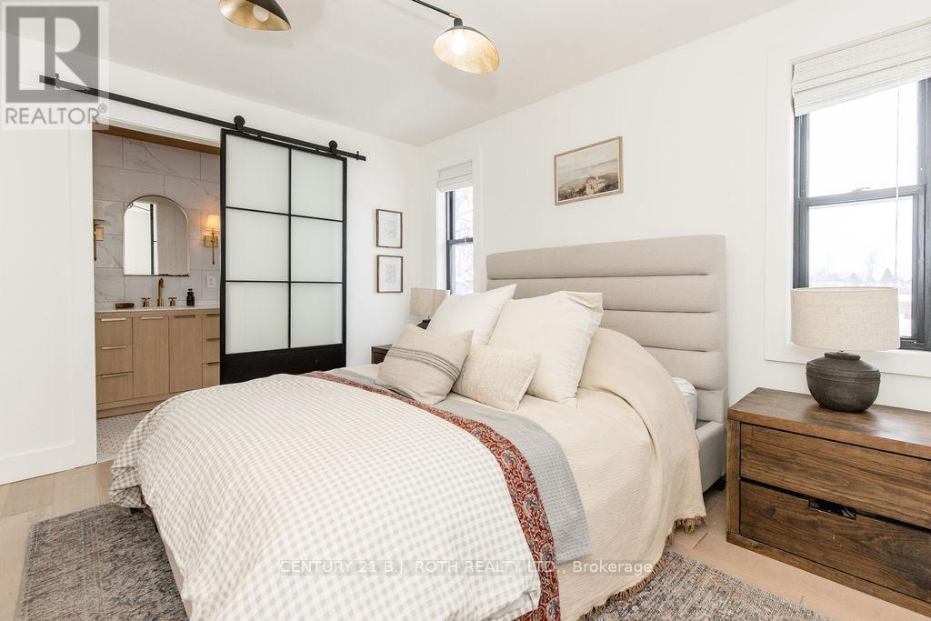 7845 Yonge Street, Innisfil, Ontario  L9S 1K8 - Photo 17 - N12856156