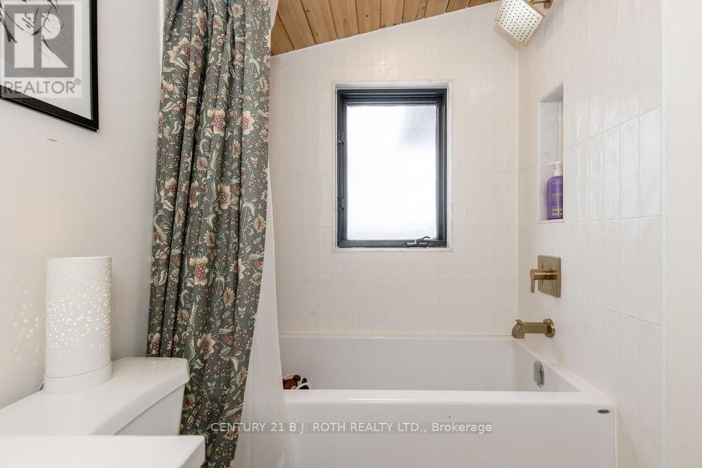 7845 Yonge Street, Innisfil, Ontario  L9S 1K8 - Photo 27 - N12856156