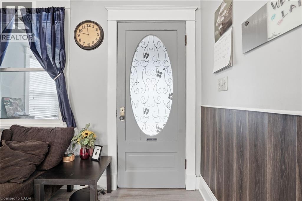 63 Woodland Avenue, St. Catharines, Ontario  L2R 5A4 - Photo 6 - 40806128