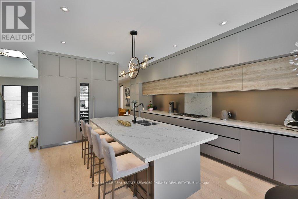 1617 Trotwood Avenue, Mississauga, Ontario  L5G 3Z8 - Photo 11 - W12856030