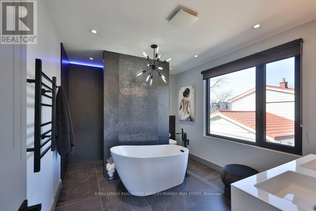 1617 Trotwood Avenue, Mississauga, Ontario  L5G 3Z8 - Photo 27 - W12856030